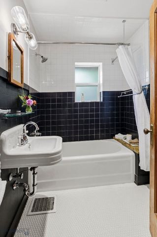 623 N Willson Avenue, Bozeman, MT 59715