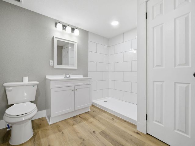 906 N Brown Avenue, Springfield, MO 65802