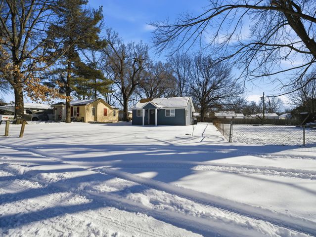 906 N Brown Avenue, Springfield, MO 65802