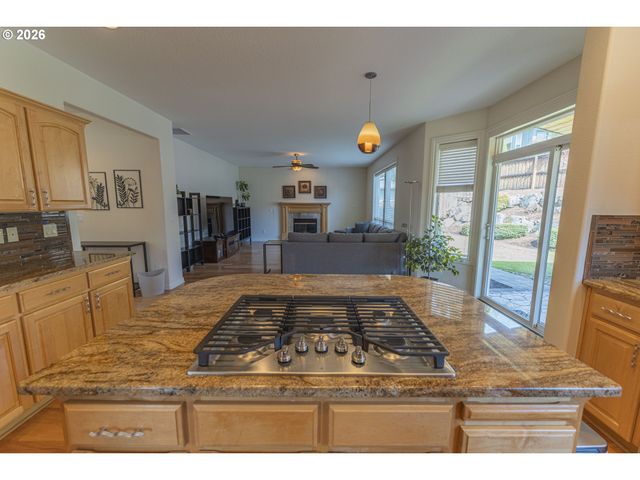 10907 Nw 9TH Ave, Vancouver, WA 98685