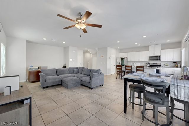 1054 Twincrest Avenue, North Las Vegas, NV 89032