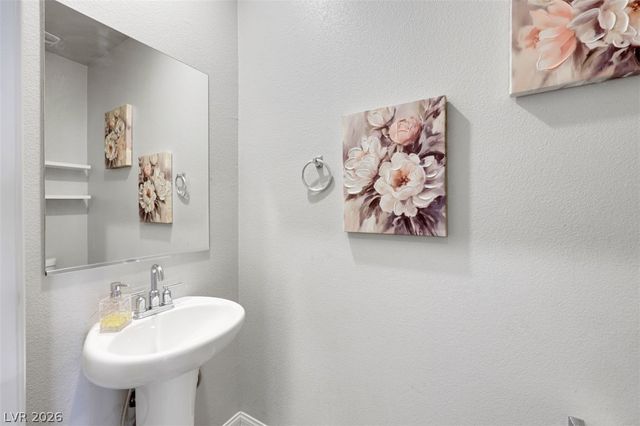 1054 Twincrest Avenue, North Las Vegas, NV 89032