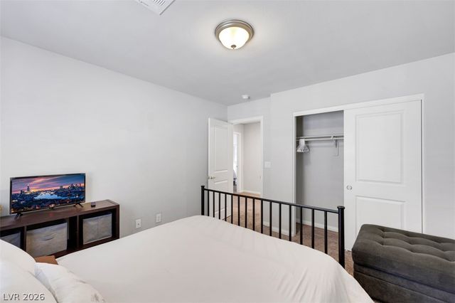 1054 Twincrest Avenue, North Las Vegas, NV 89032