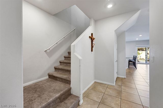 1054 Twincrest Avenue, North Las Vegas, NV 89032