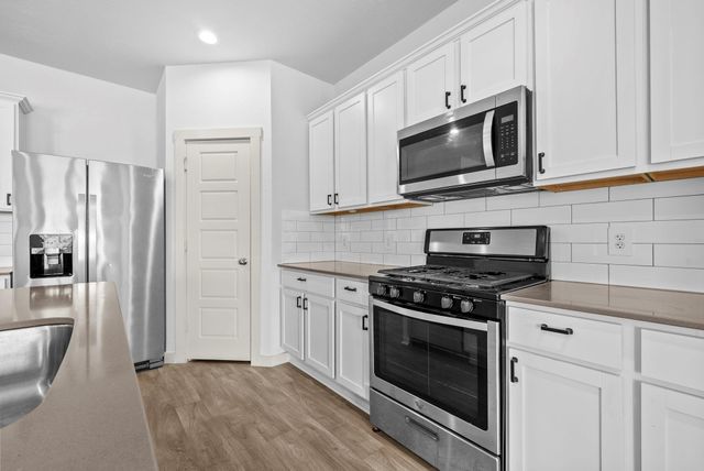 1702 Plantation Place, Baytown, TX 77523