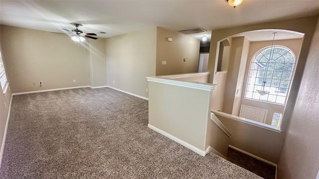 374 Lake View Drive, Montgomery, TX 77356
