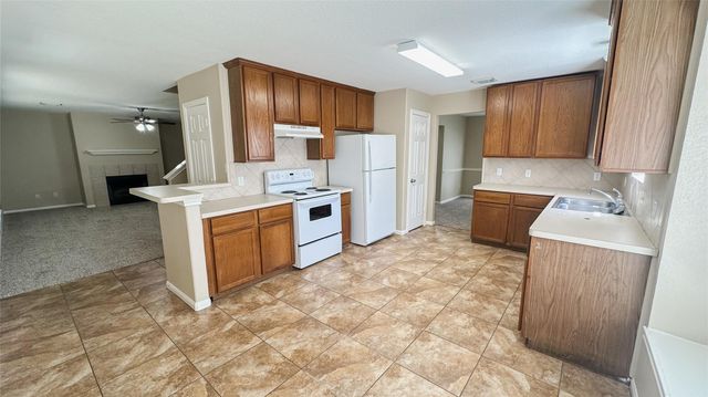 374 Lake View Drive, Montgomery, TX 77356