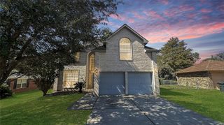 374 Lake View Drive, Montgomery, TX 77356