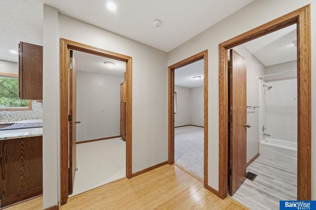 5601 Elk Circle, Lincoln, NE 68516