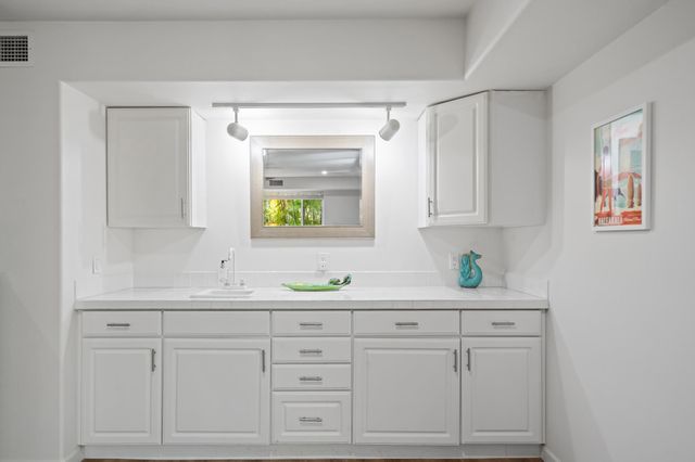 2624 Moolio Pl, Kihei, HI 96753