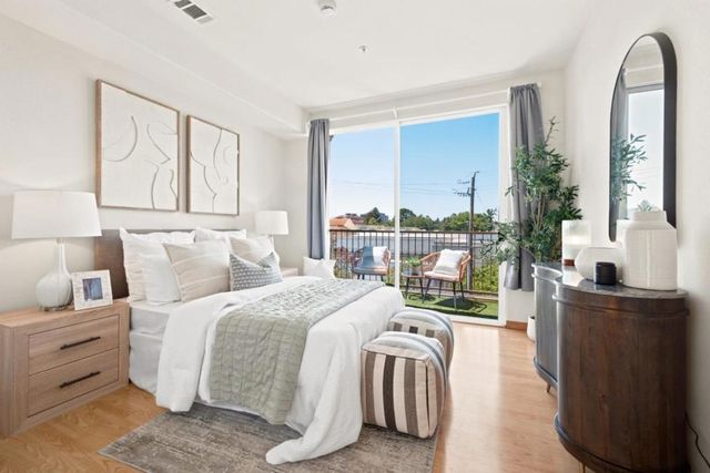 88 17th Avenue 304, San Mateo, CA 94402
