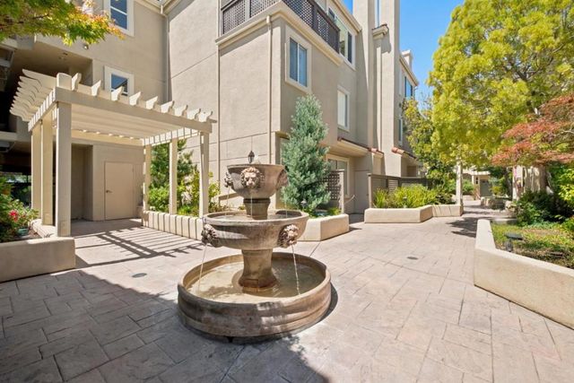 88 17th Avenue 304, San Mateo, CA 94402