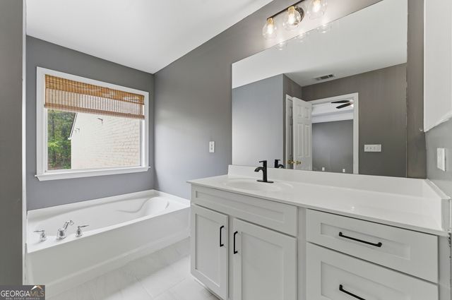 7856 Kiverton Place, Atlanta, GA 30350