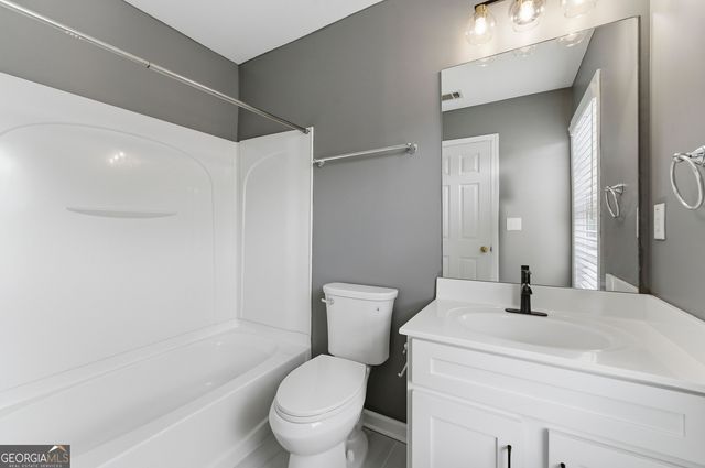 7856 Kiverton Place, Atlanta, GA 30350