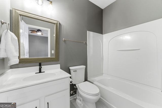 7856 Kiverton Place, Atlanta, GA 30350