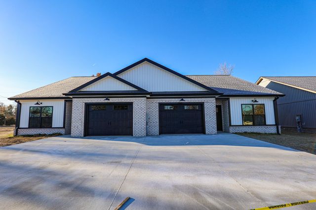 805 Violet Court, Paducah, KY 42001