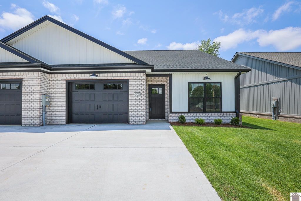 805 Violet Court, Paducah, KY 42001