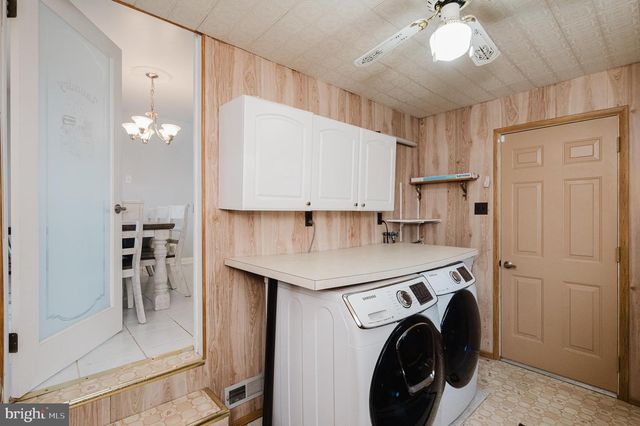 94 AVALON AVE, Dundalk, MD 21222