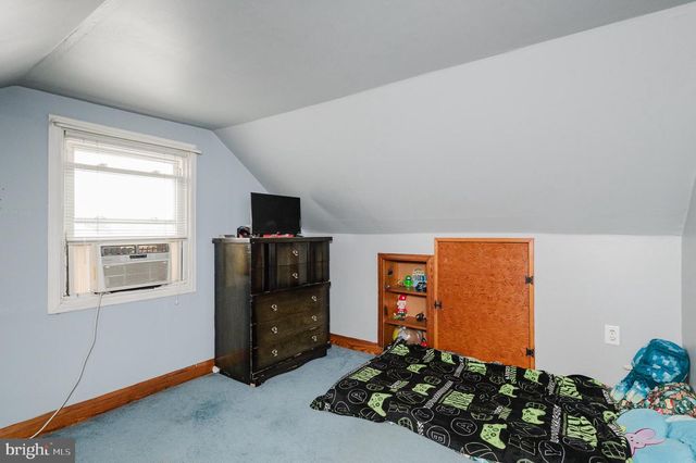 94 AVALON AVE, Dundalk, MD 21222