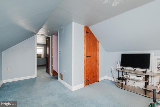 94 AVALON AVE, Dundalk, MD 21222