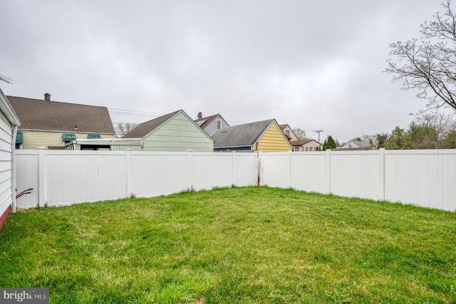 94 AVALON AVE, Dundalk, MD 21222
