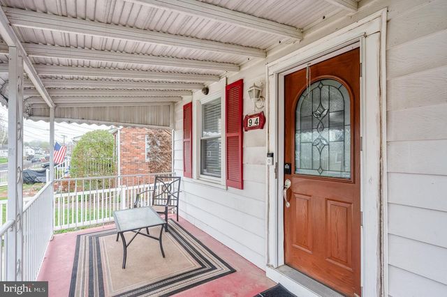 94 AVALON AVE, Dundalk, MD 21222