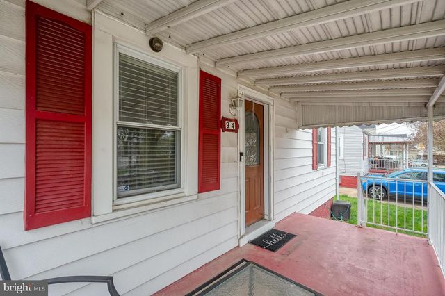 94 AVALON AVE, Dundalk, MD 21222