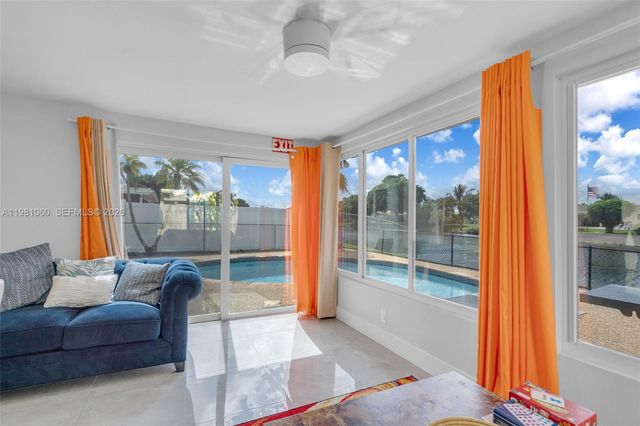 2227 NW 65th Ave, Margate, FL 33063