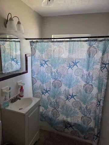 1524 NW 12th Terrace, Fort Lauderdale, FL 33311