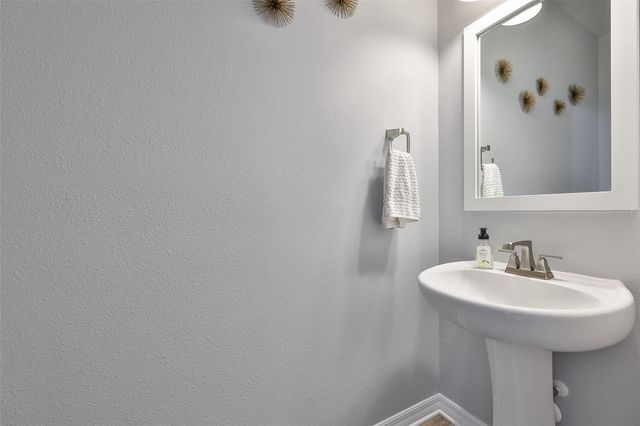 7204 PARADISO DRIVE, Apollo Beach, FL 33572