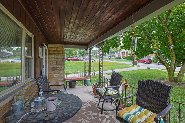 2865 Lafeuille Avenue, Cincinnati, OH 45211