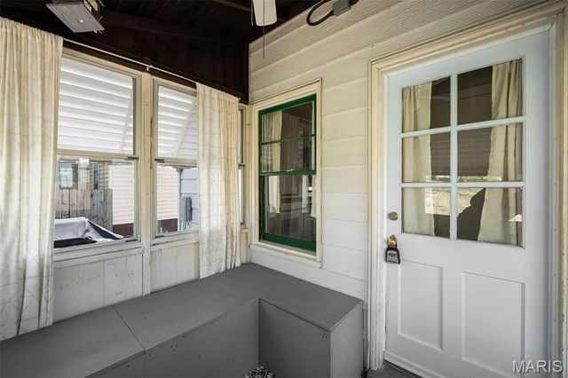 3216 Jasper Park, St Louis, MO 63139