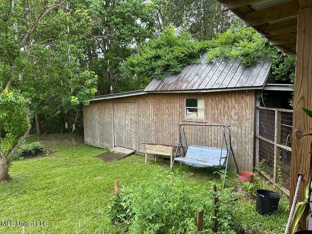 8 Chisholm Trail, Wiggins, MS 39577
