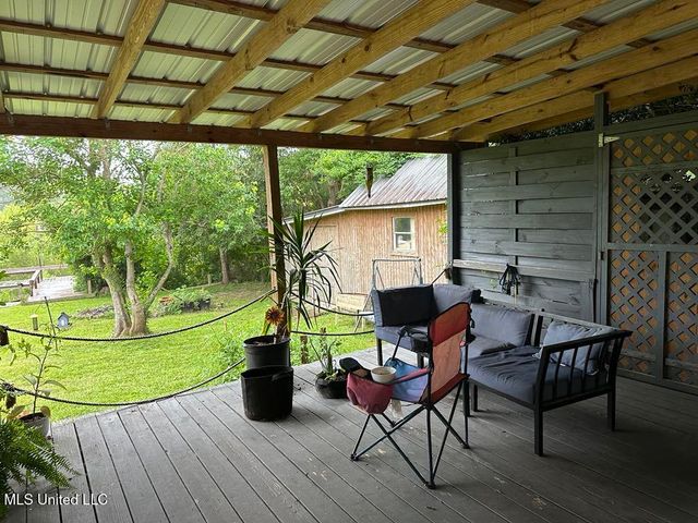 8 Chisholm Trail, Wiggins, MS 39577