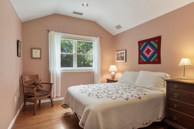 179 Bishops Forest Dr 179, Waltham, MA 02452