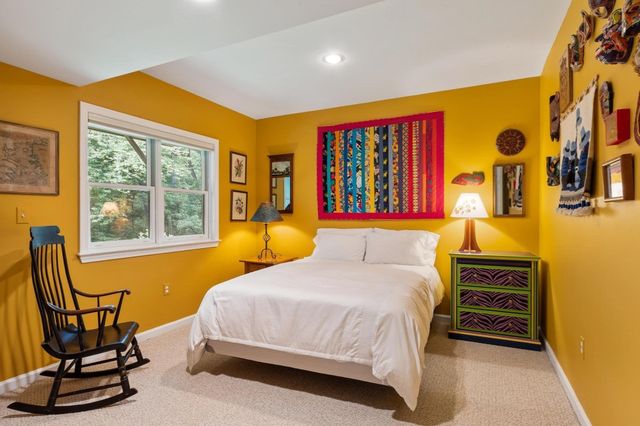 179 Bishops Forest Dr 179, Waltham, MA 02452