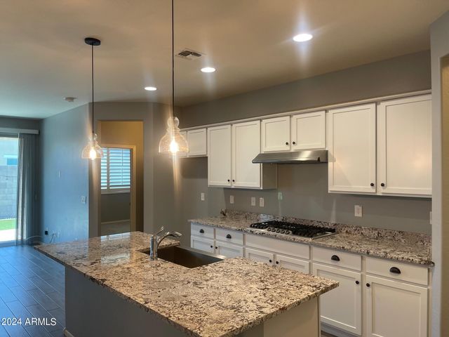 12219 W TETHER Trail, Peoria, AZ 85383