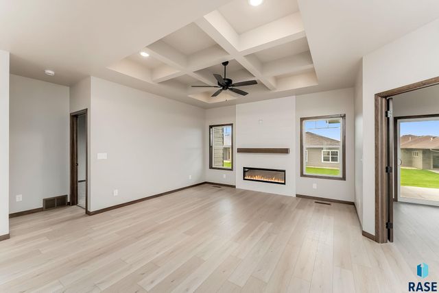 2405 E Tinley St Street, Brandon, SD 57005