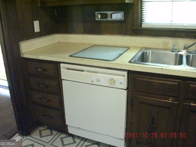 5435 Morning Creek Circle, South Fulton, GA 30349