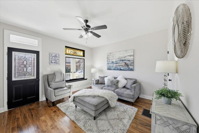 196 Main Street, Newport, KY 41071