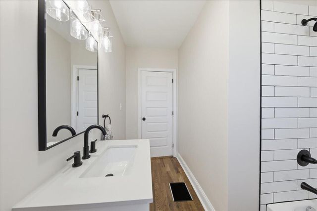 196 Main Street, Newport, KY 41071