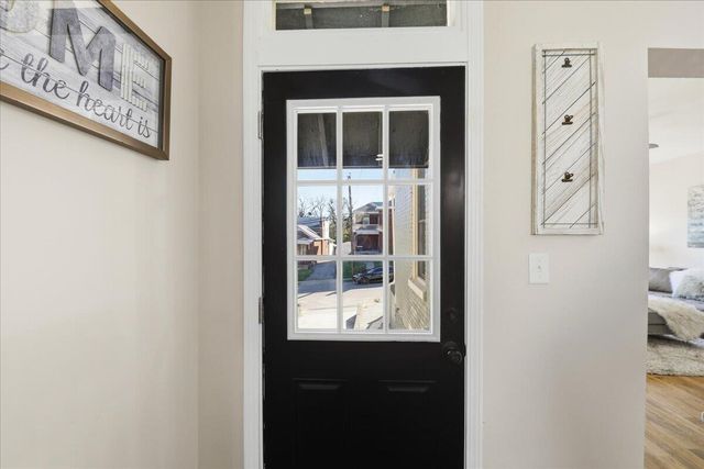 196 Main Street, Newport, KY 41071