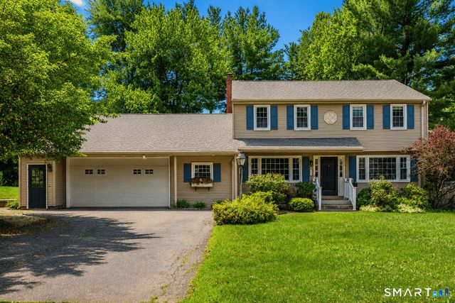 55 Holly Lane, Wethersfield, CT 06109