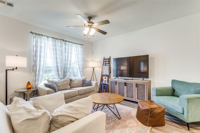 5106 Springlake Parkway, Haltom City, TX 76117