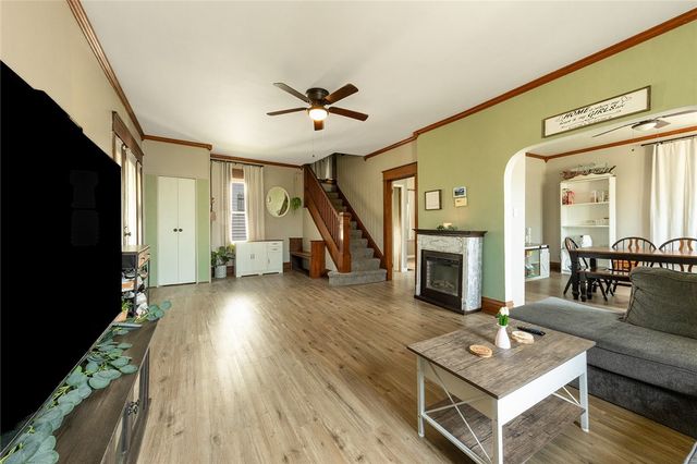 2402 Highland Ave, New Castle, PA 16105