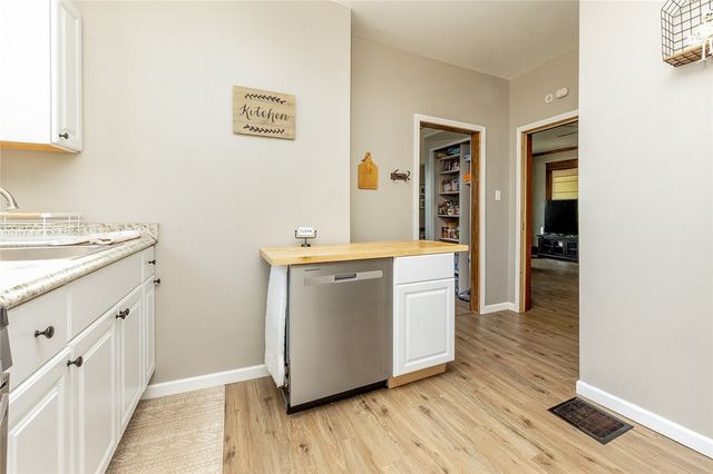 2402 Highland Ave, New Castle, PA 16105