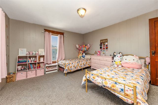 2402 Highland Ave, New Castle, PA 16105