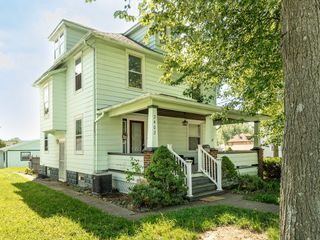 2402 Highland Ave, New Castle, PA 16105