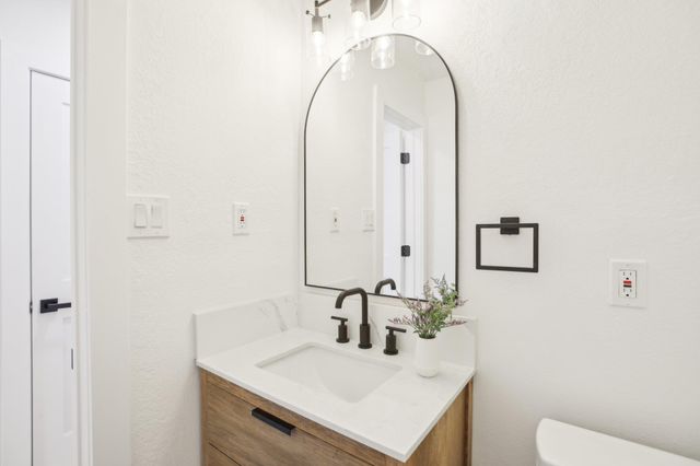 2104 Malvern Hill DR, Austin, TX 78745