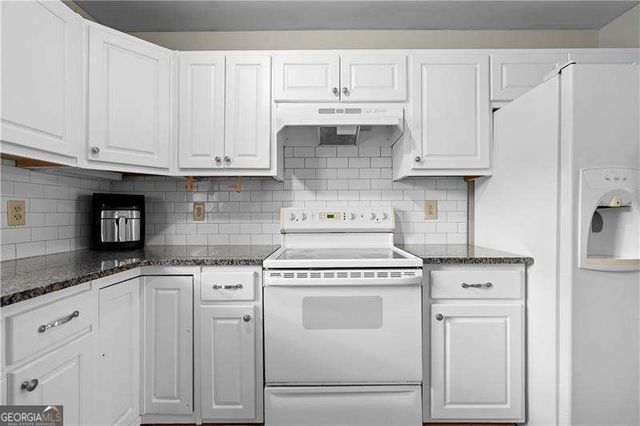 2894 Webb Bridge Road, Alpharetta, GA 30009
